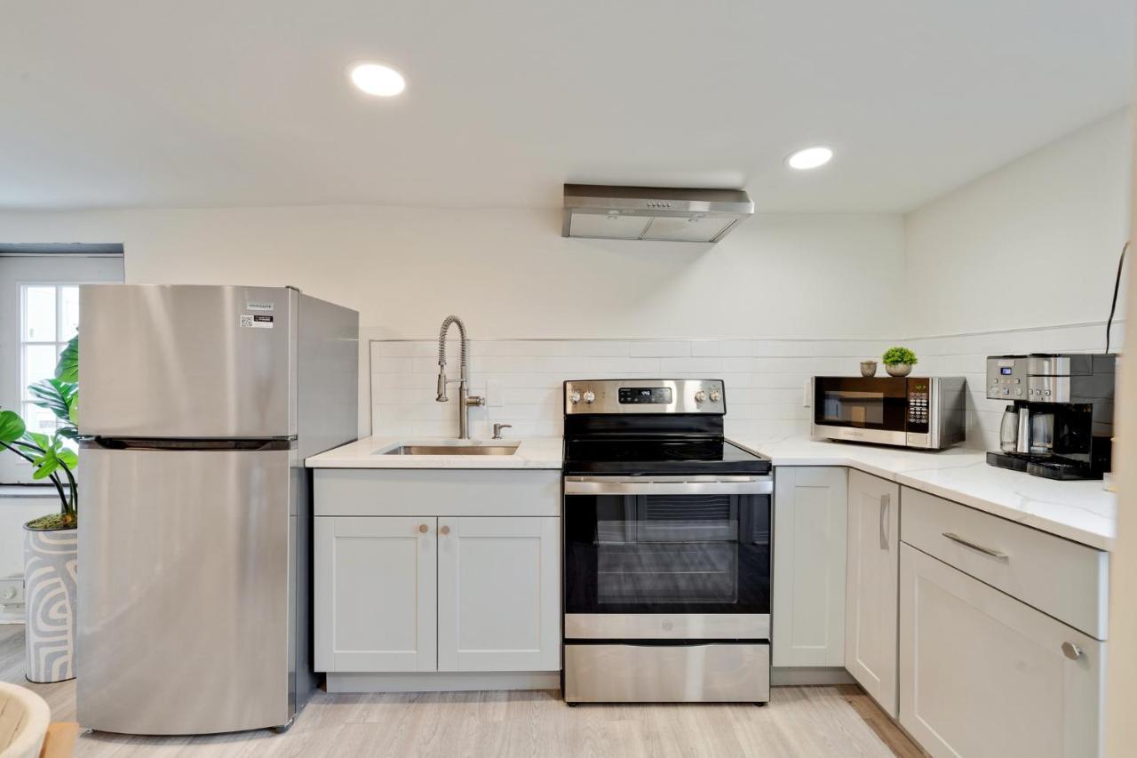 King Suite Luxurious, Modern Couple Retreat Philadelphia Exterior photo
